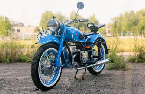 Very rare an early KMZ K-750