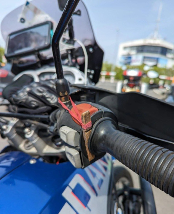 How bad of an idea is my friend's cheap throttle lock?