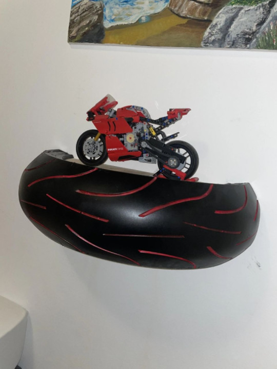 This shelf i made from my used tire