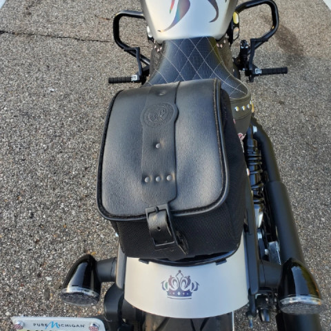 Nice ride to work..can't wait to go home