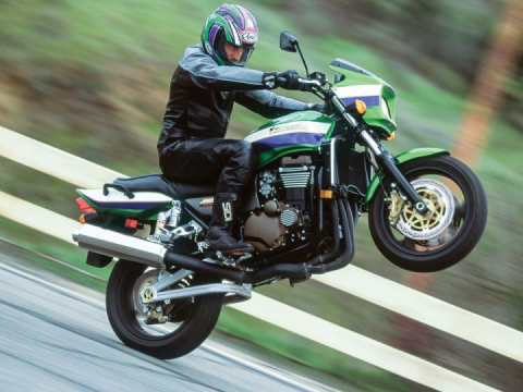 Let's look back and remember the muscular Kawasaki ZRX1100/ZRX1200 Part 1
