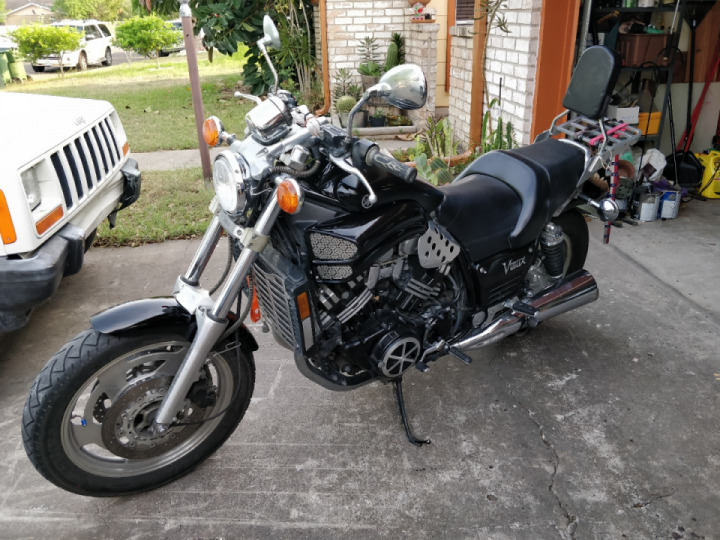 Looking for other V-Max riders