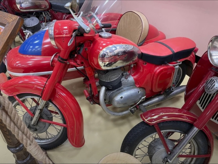 Was recently in Yekaterinburg at the motorbike museum. Here are some photos