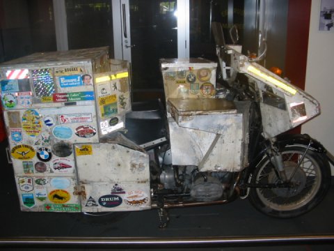 Traveler John Todd and his motorcycle RTW BMW R60/2