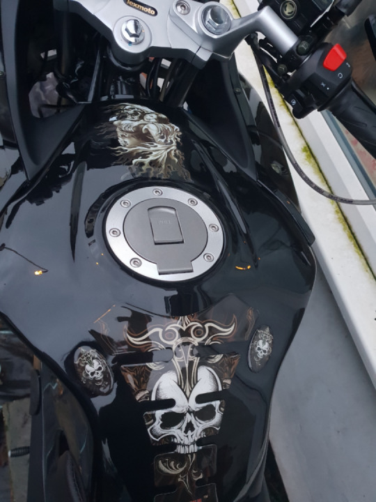 New tank bling ?☠✌