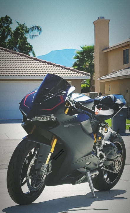 Can't help myself from staring?