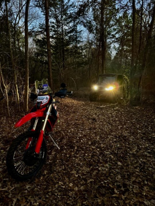 First ride 2026 I’m not the only one out here Happy New Year. Ride on, be safe!