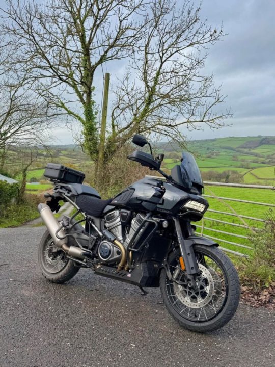 And she looks good with a bit of road muc on her, dirty girl ha ha