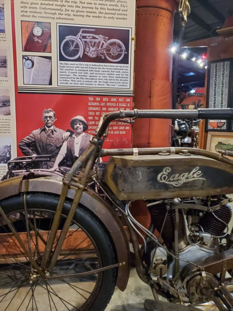 1915 Eagle - In 1915, a man by the name of Andrew Ely and his wife Ruth took this machine