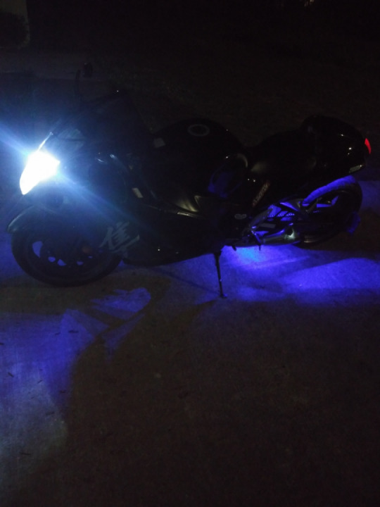 Just some pics of my Busa!!!