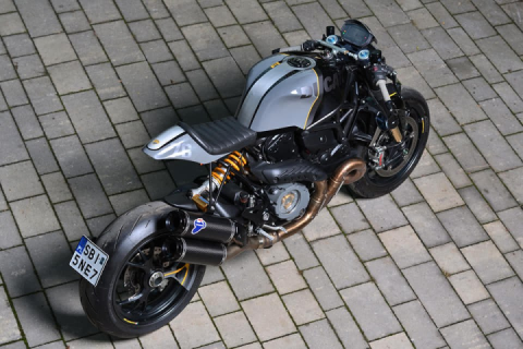 Unusual Monster 1200 custom