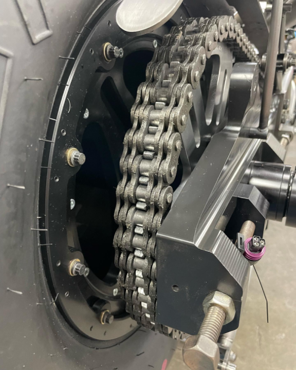 Now that is one heavy duty chain!