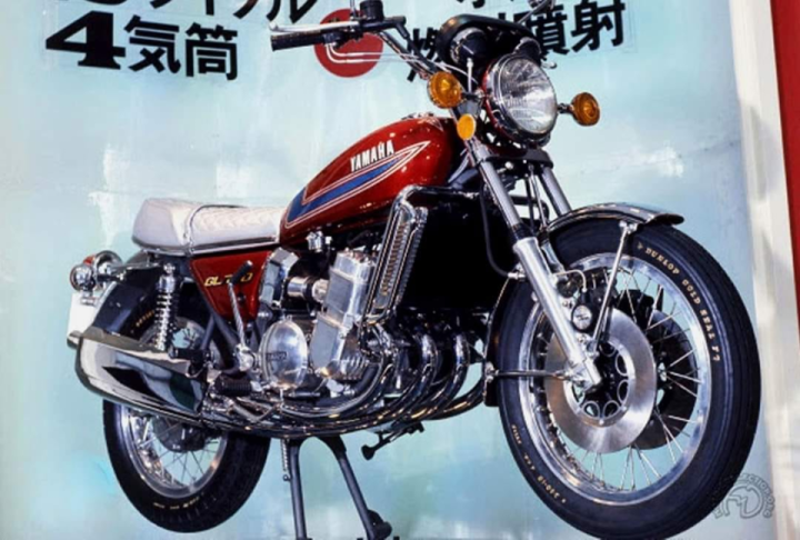 It's a crying shame this yamaha 750 2 stroke was never released to the public.