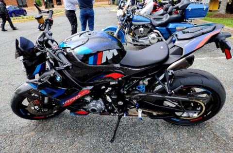 The other day, I came across these 2 Ladie's ‼️