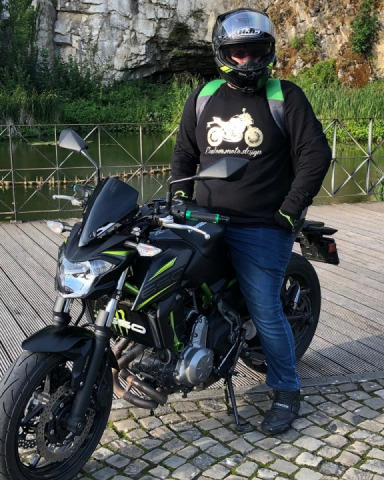 Moto from custom.moto.design crew