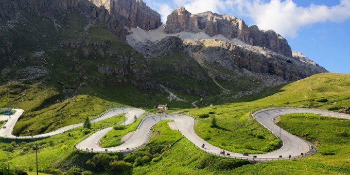 GREAT DOLOMITES ROUTE, A LEGENDARY MOTORCYCLE ROAD IN ITALY