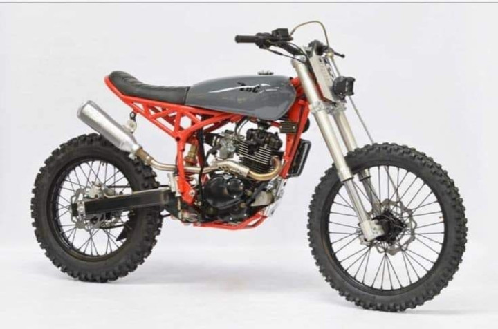 Street Illegal: Beta 200 “Mad Scrambler”