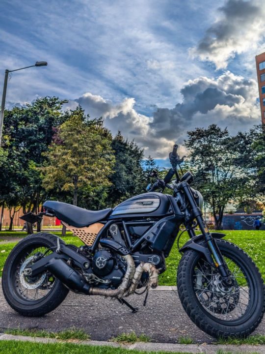 We're leaving for the first desmo