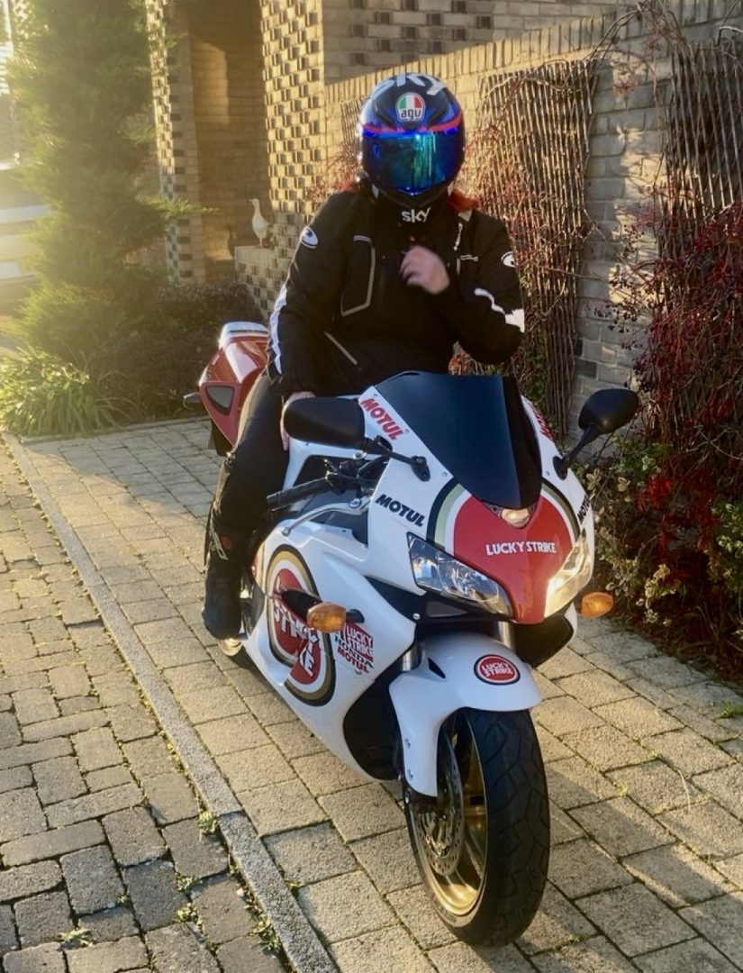 UK BIKERS: SEND IT 😂🏍️🇬🇧