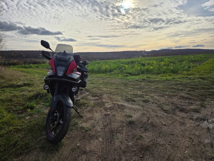 Adventure on bike, no problem!