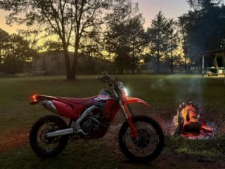 Nothing but good comes from riding at night🤛🏽