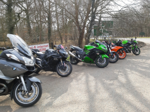 I rode 6 hours yesterday in Cambridgeshire.It was a lovely day ...