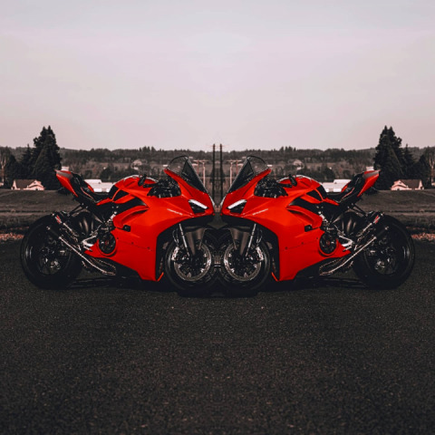 Seeing Double... IG@ coolin_with_jay