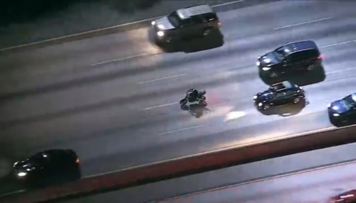 The persecution of a motorcyclist in California ended with arrest