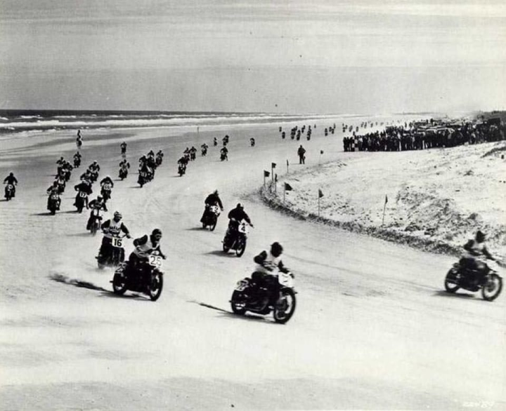 Daytona Bike Week 1937, Florida.