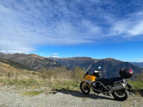 Snapshots from the very recent past... A place/road that needs no introduction!