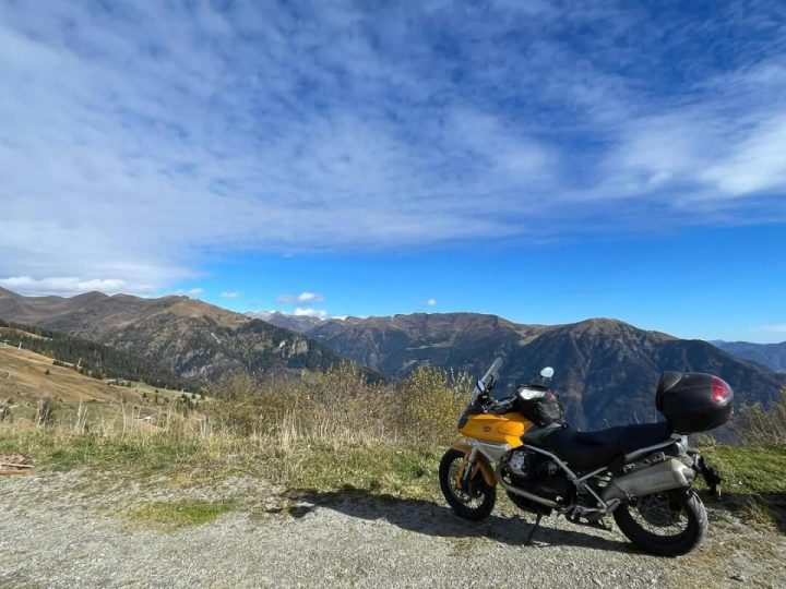 Snapshots from the very recent past... A place/road that needs no introduction!