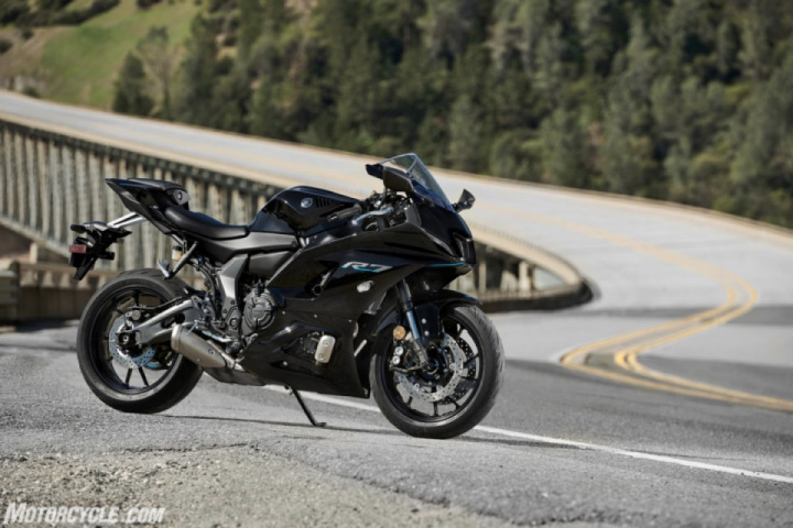 2022 YZF-R7 Key Features and photos