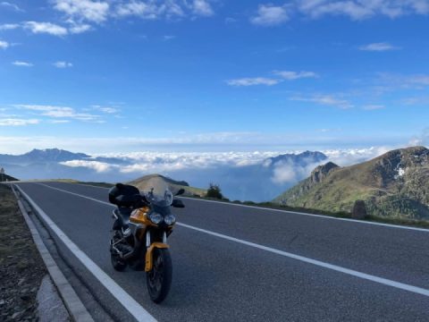 Passo San Marco, "sea and mountains" breakfast...