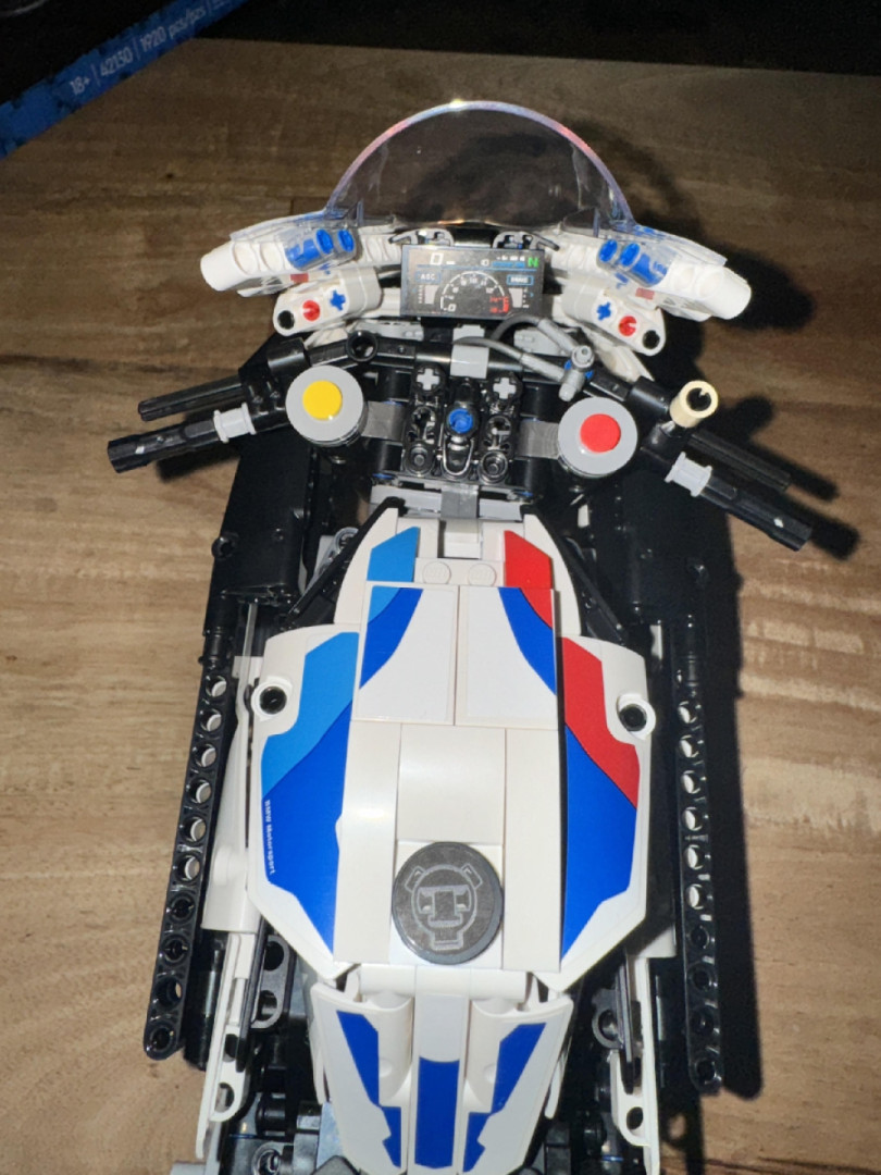 LEGO BMW M 1000 RR