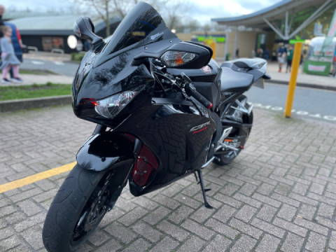 New loud pipes fitted