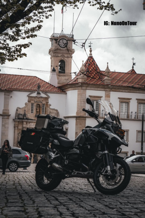 Exploring historic spots in my gorgeous Portugal!! 