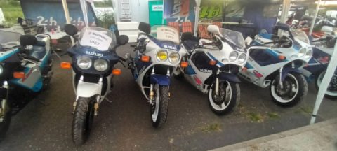 Beautiful collection of gsx-r air oil