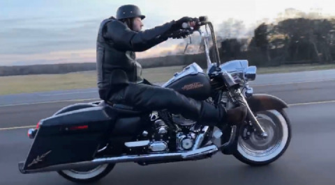 Cruising on the Road King