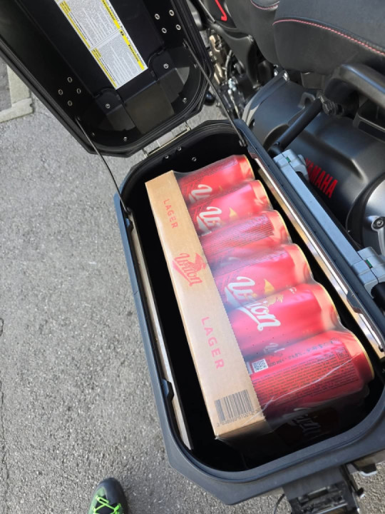 Side alu panier is made exactly for 24pack