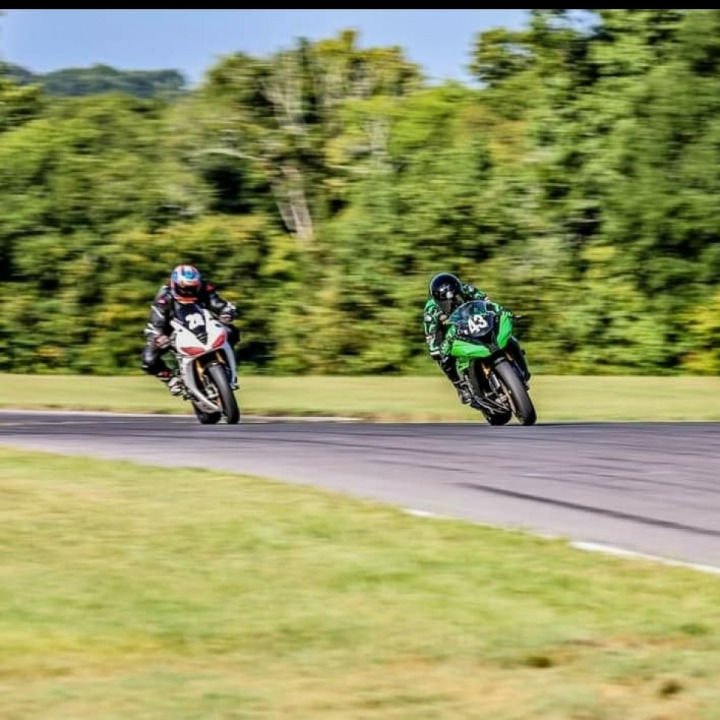 Coming in hot down the straight away at VIRginia International Raceway
