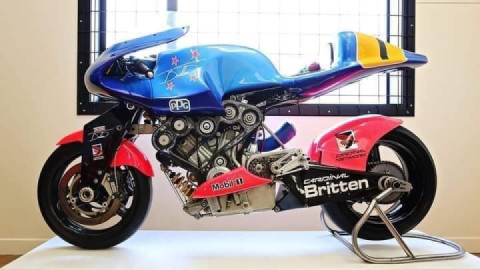 This may be the most spectacular achievement in motorcycle history.