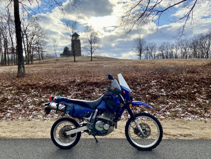 Bike hike to the dike