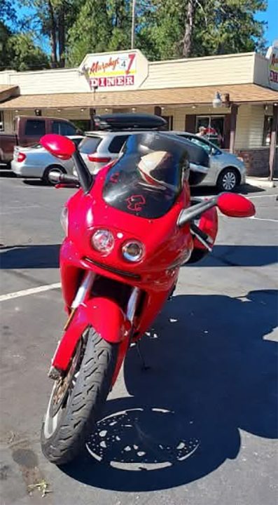 Hwy 4 Diner in Murphys, CA