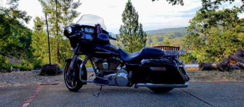 Good morning from Placerville, California, USA. ?