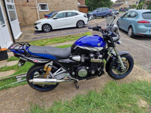 Gave old blue a quick clean and wax down ready for a little ride out