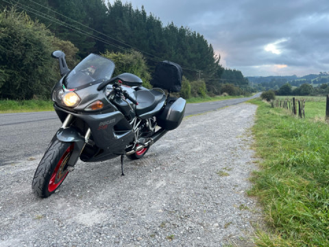 Early morning test with luggage