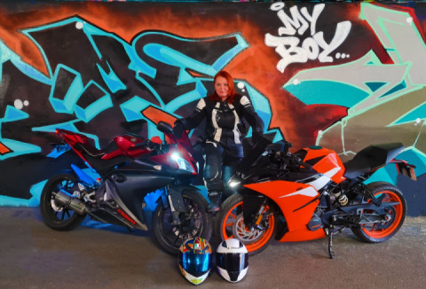 Sunstorm and her new Friend Otimus, out and about ?