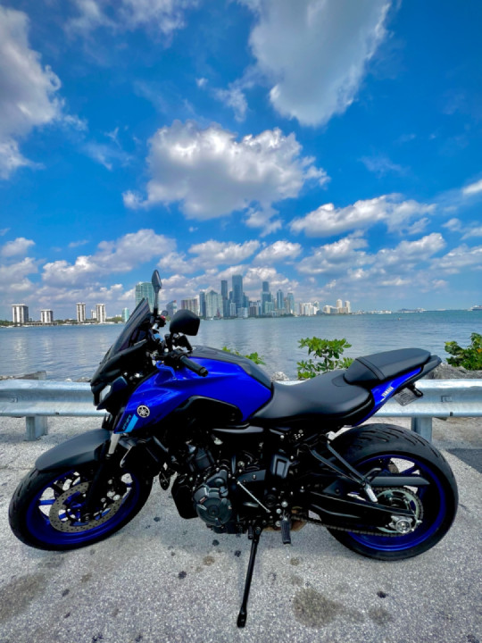 Whos tryna ride tonight?