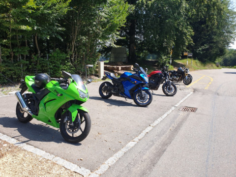 Colorfull rideout...