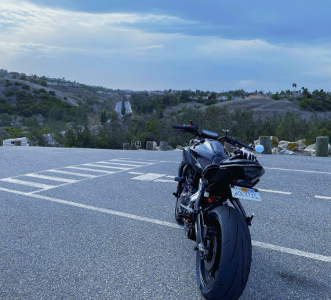 Before work vibes ✨feels like winter ❄️?